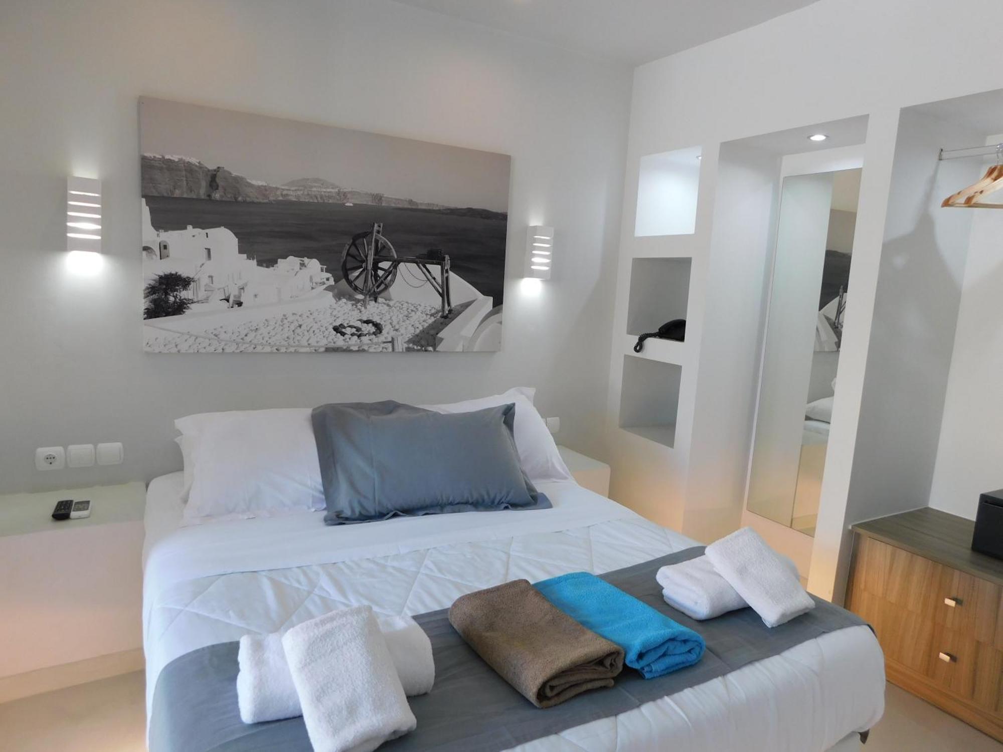 Perissa Beachfront Rooms Εξωτερικό φωτογραφία