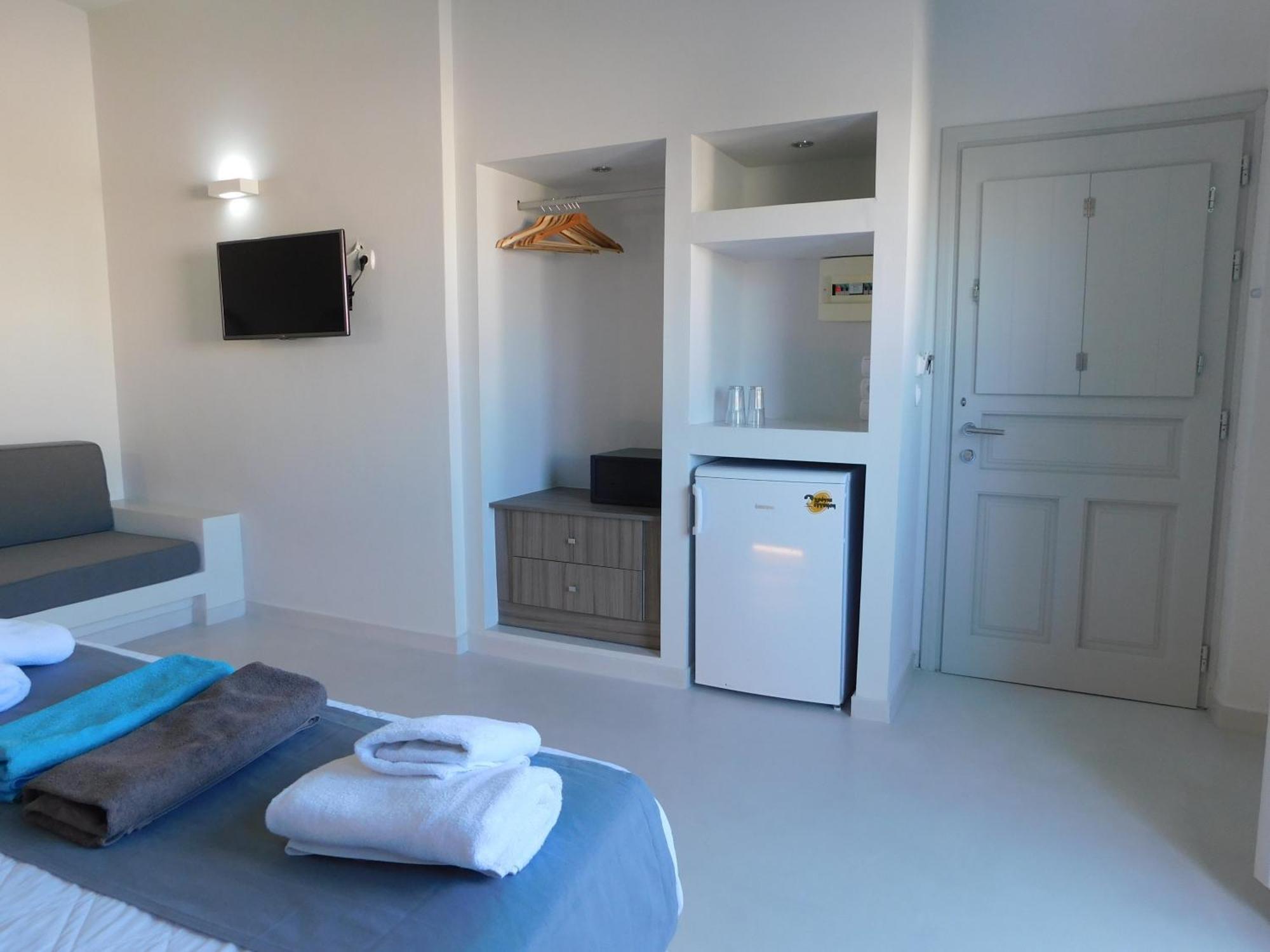 Perissa Beachfront Rooms Εξωτερικό φωτογραφία