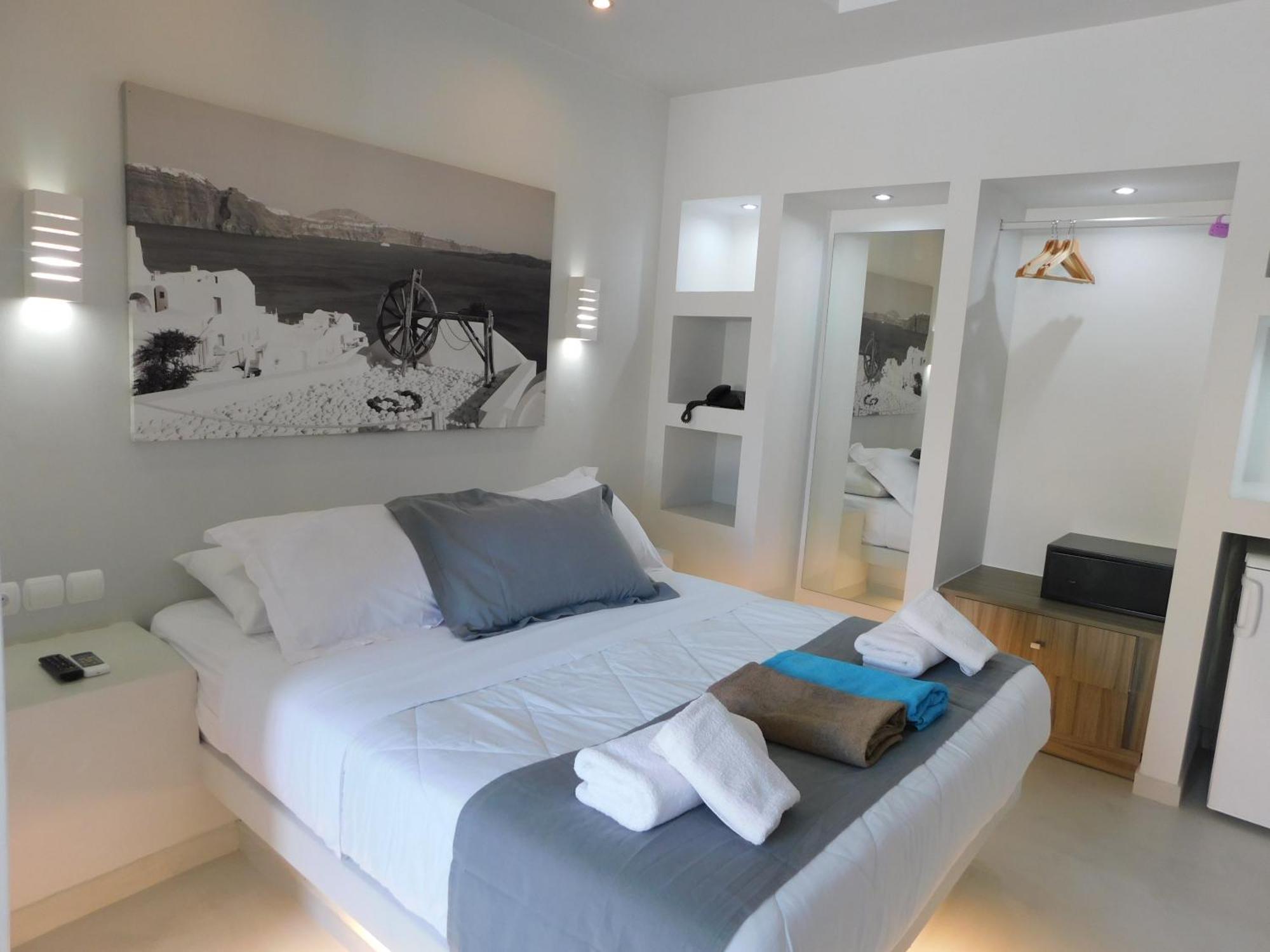 Perissa Beachfront Rooms Εξωτερικό φωτογραφία