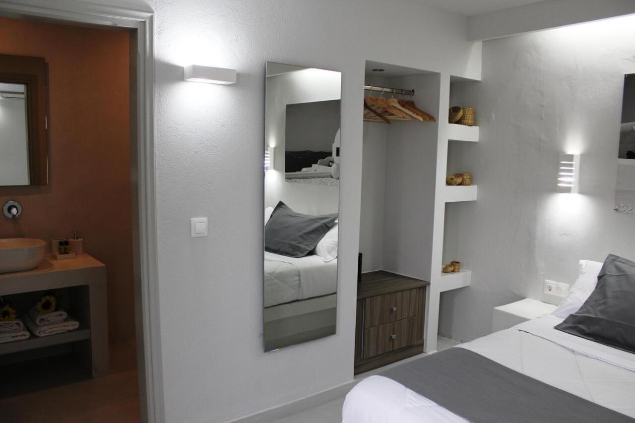 Perissa Beachfront Rooms Εξωτερικό φωτογραφία