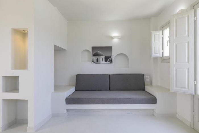 Perissa Beachfront Rooms Εξωτερικό φωτογραφία