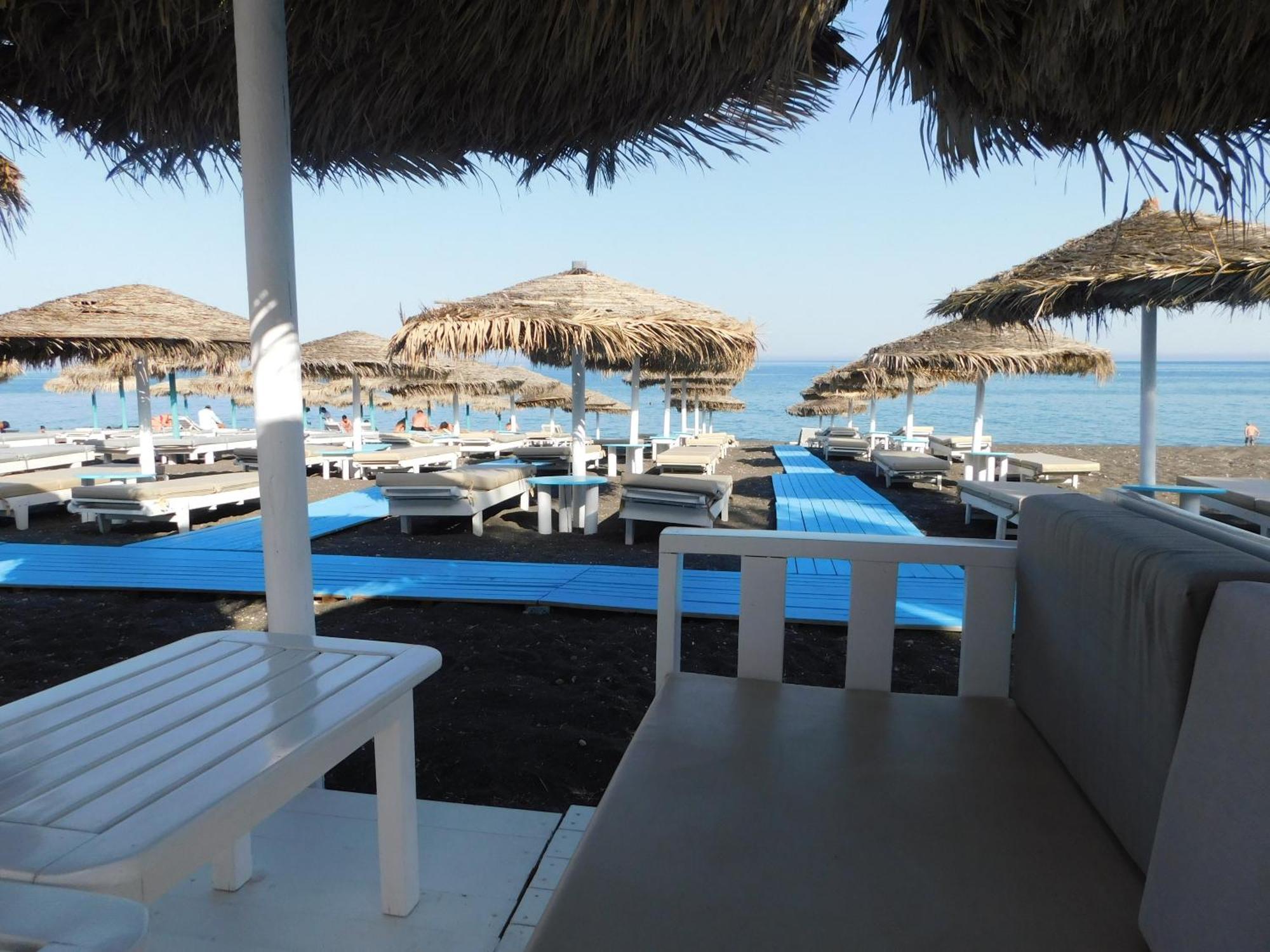 Perissa Beachfront Rooms Εξωτερικό φωτογραφία